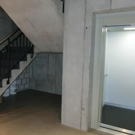Raufthubel, 1 Stock Appartement *